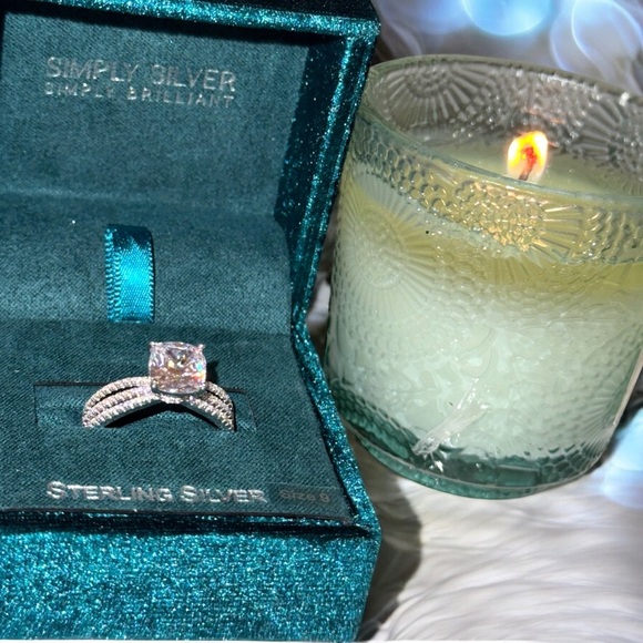 Simply Silver 8mm hidden halo Brilliant Cubic Zirconia Solitaire Ring Size 9 - Picture 5 of 12